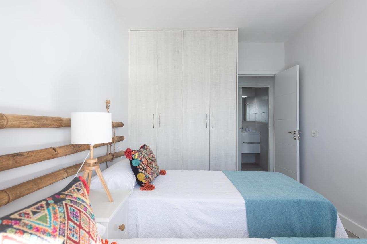 Living Las Canteras Homes - Bright Beachfront لاس بالماس دي غران كاناريا المظهر الخارجي الصورة
