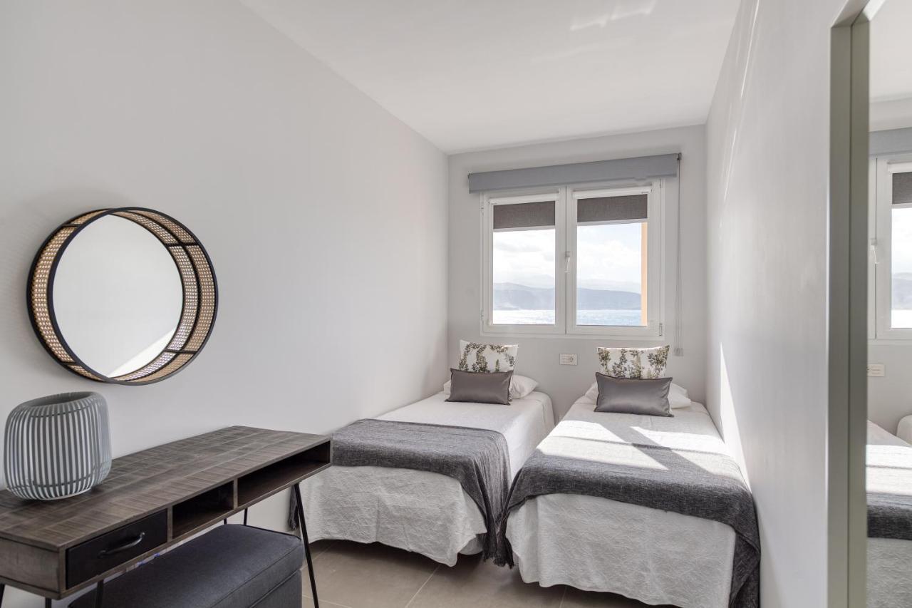 Living Las Canteras Homes - Bright Beachfront لاس بالماس دي غران كاناريا المظهر الخارجي الصورة