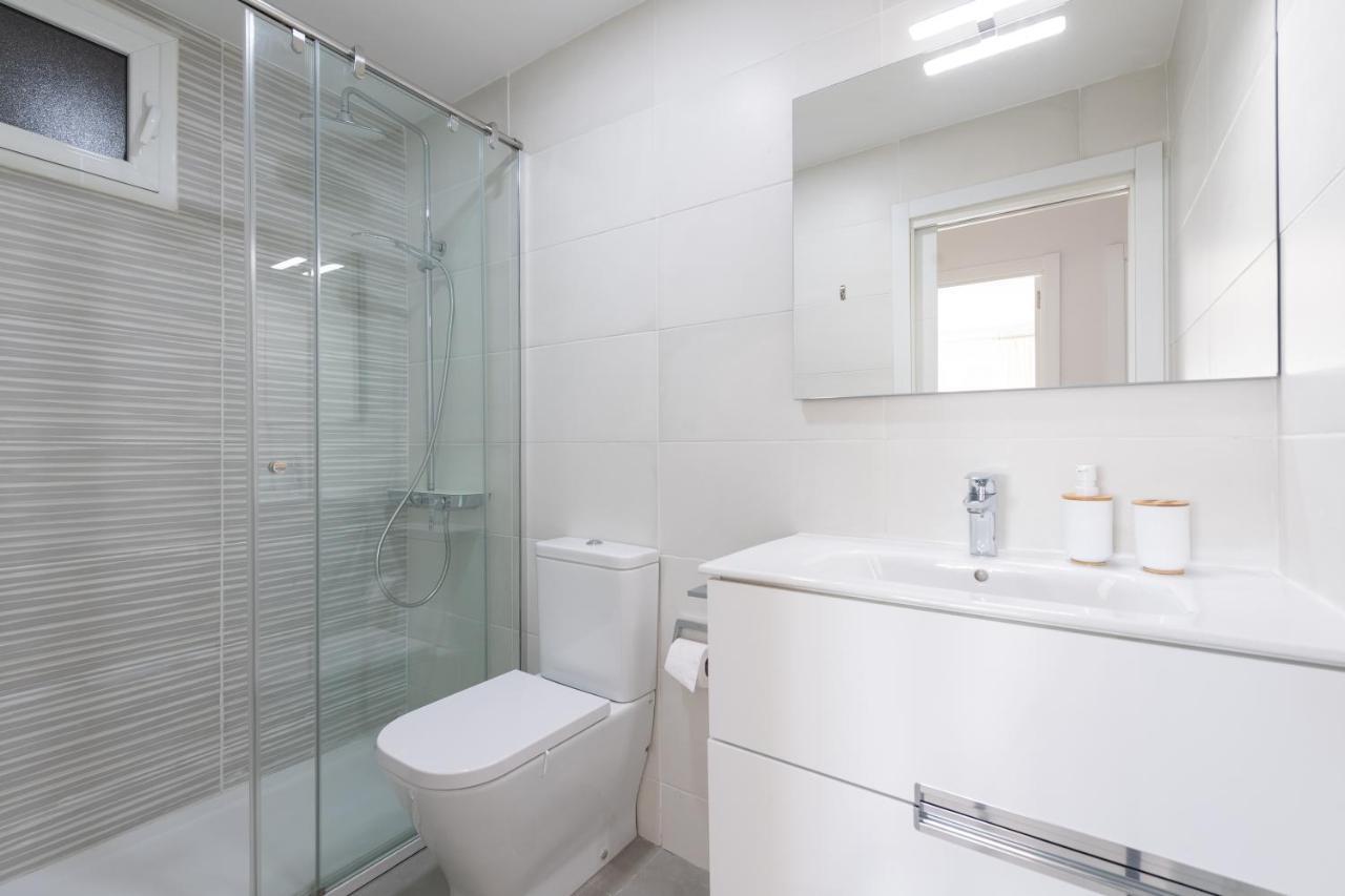Living Las Canteras Homes - Bright Beachfront لاس بالماس دي غران كاناريا المظهر الخارجي الصورة