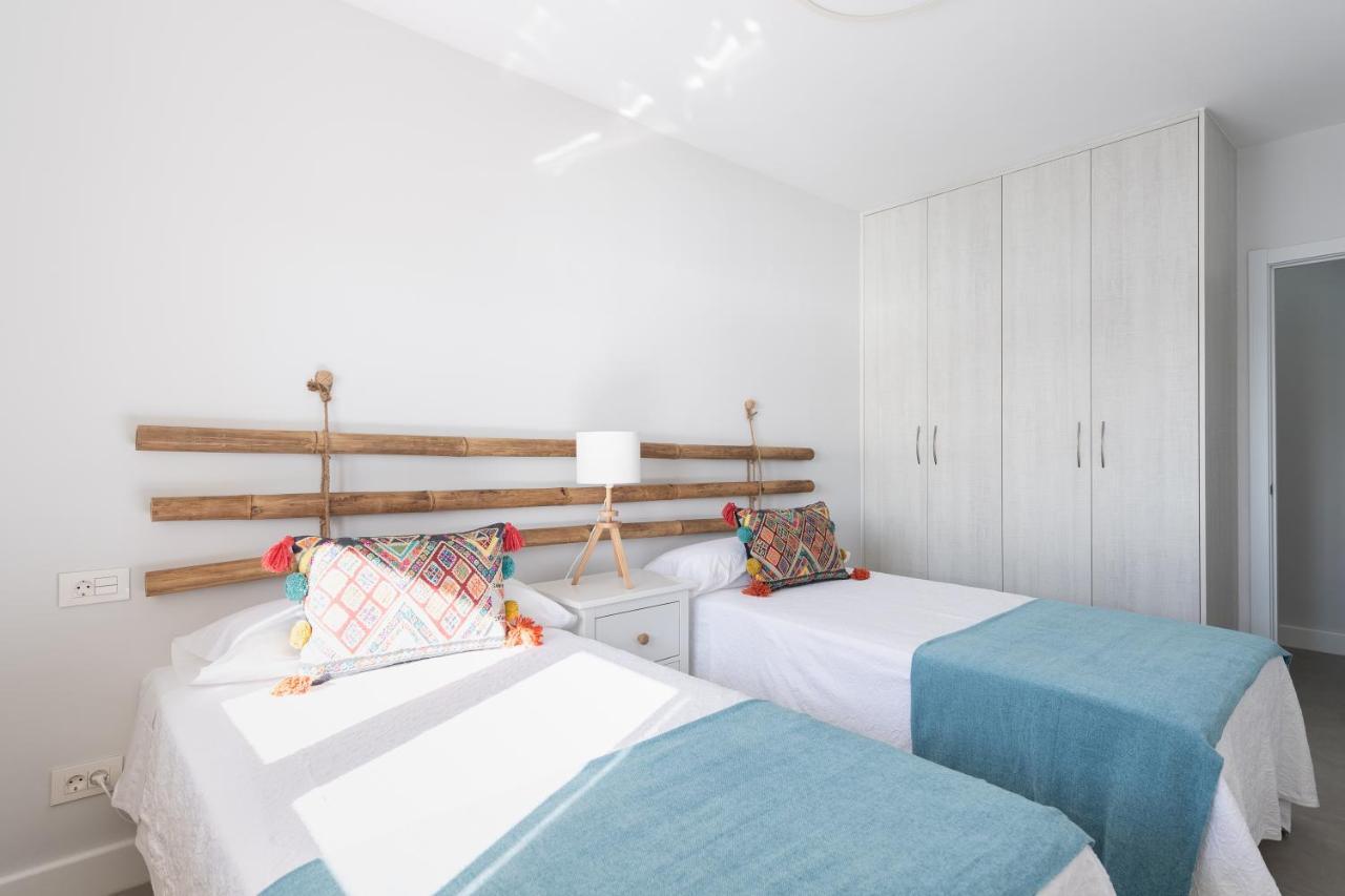 Living Las Canteras Homes - Bright Beachfront لاس بالماس دي غران كاناريا المظهر الخارجي الصورة