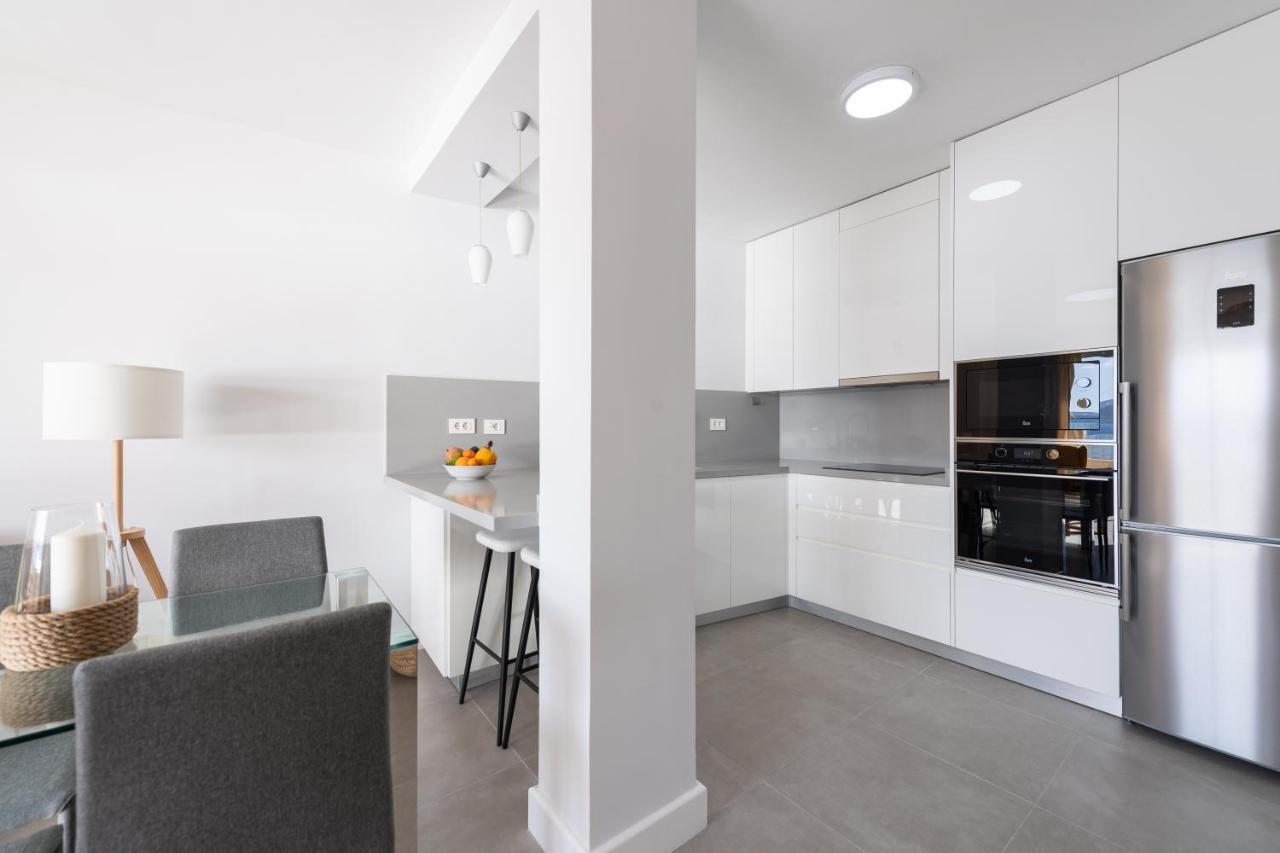Living Las Canteras Homes - Bright Beachfront لاس بالماس دي غران كاناريا المظهر الخارجي الصورة